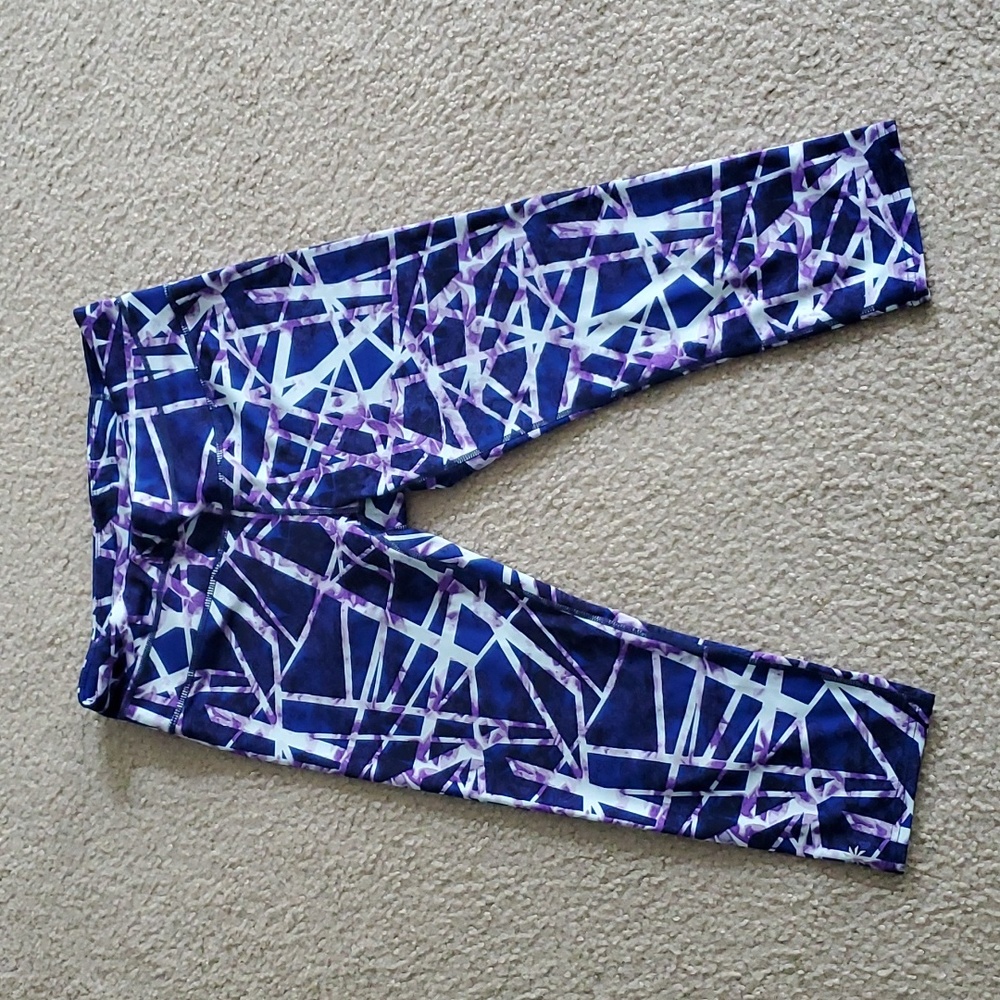 Athleta cropped leggings, size medium